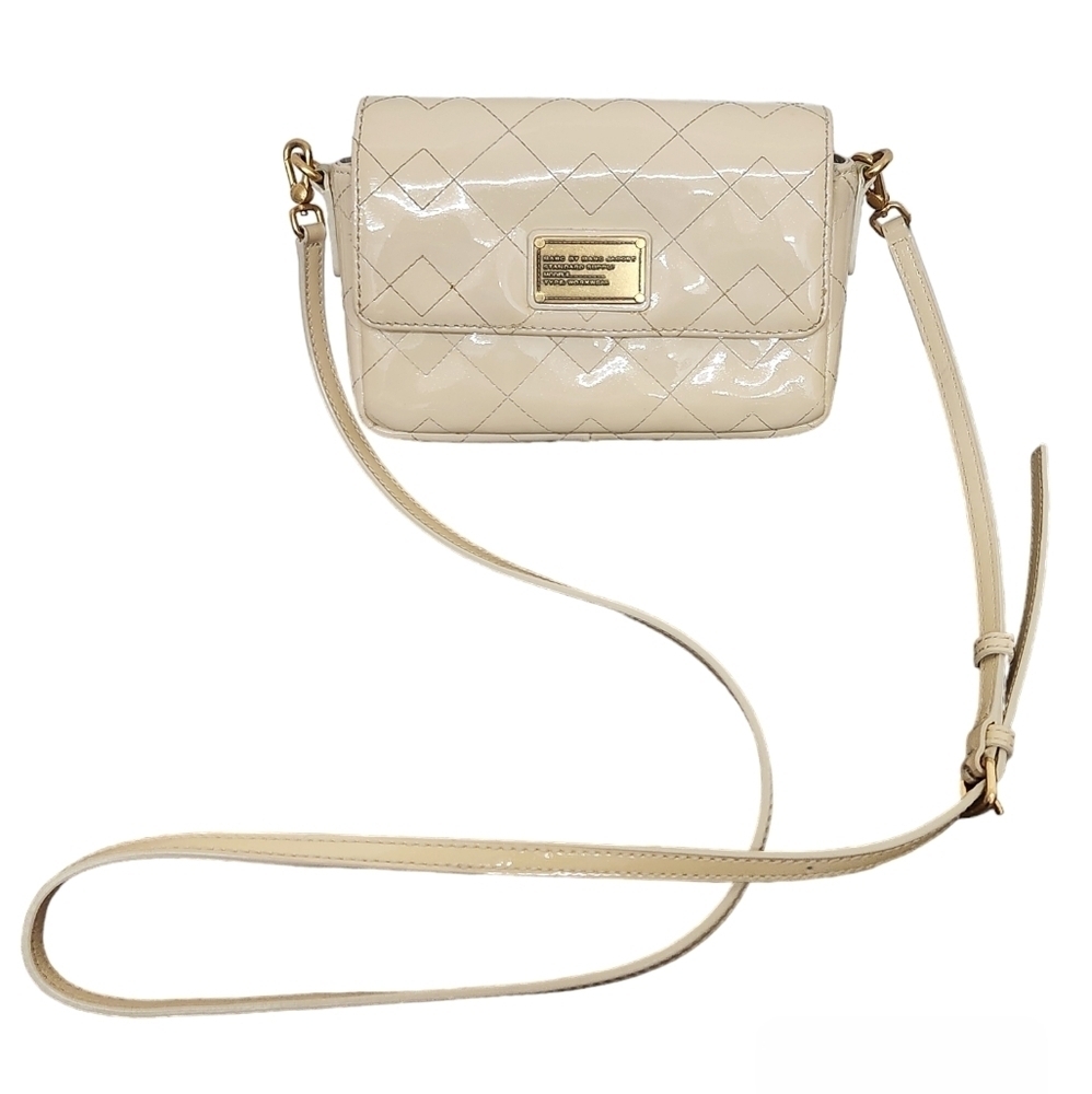 Marc Jacobs Nifty Gifty Patent Quilted Julie Cross Body Bag Cream Beige